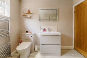 Photo 19- click for photo gallery